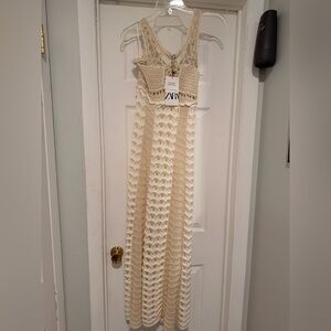 Zara Beige and White Crochet Dress